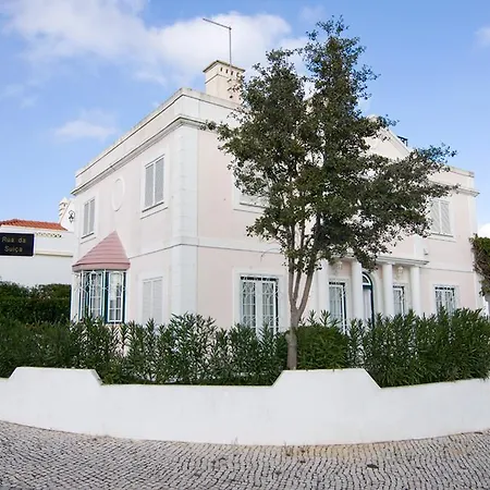 Camilla Villa